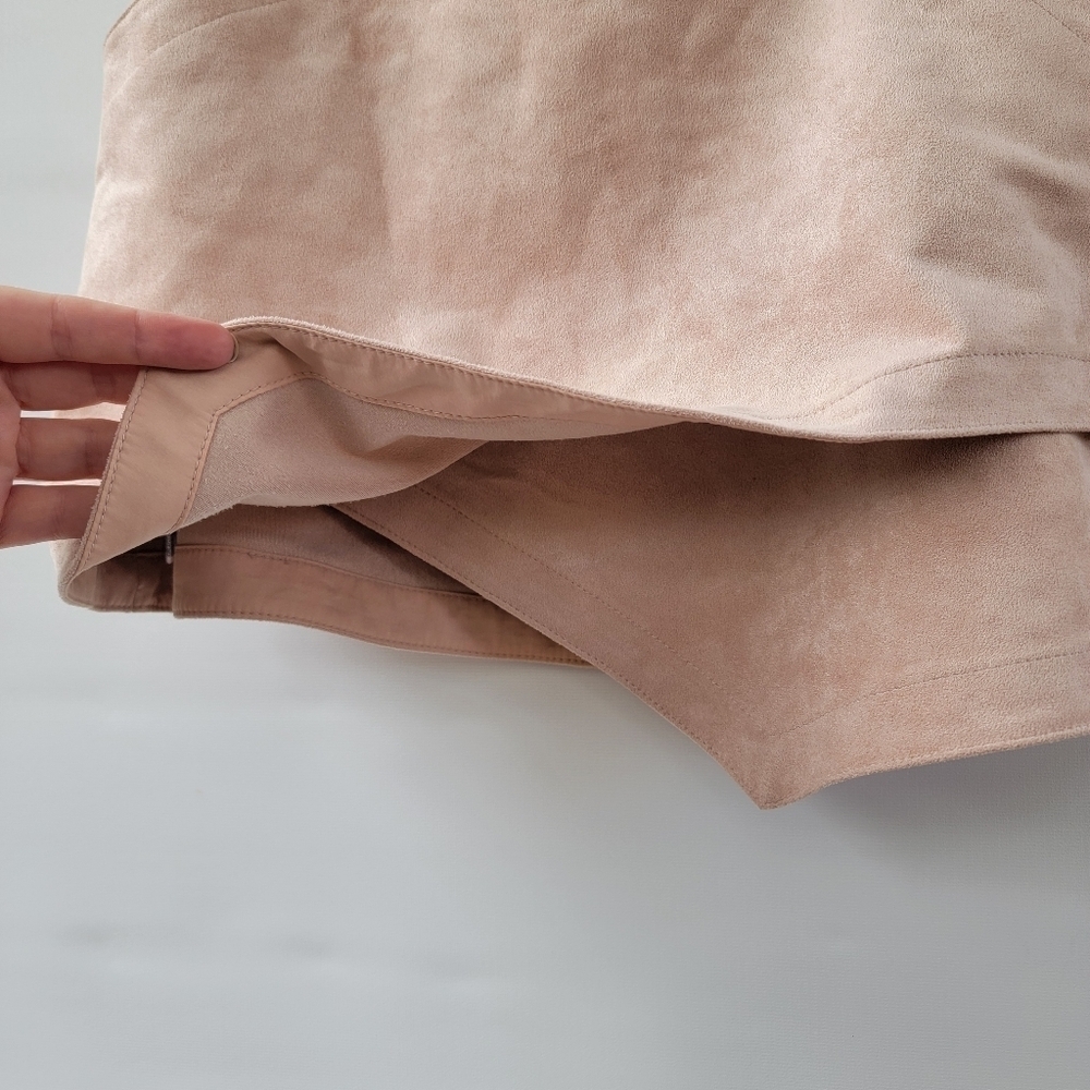 BCBGMaxAzria Beckett Bare Pink Women's Size 2 Faux Suede Mini Skirt Minimalist - Picture 8 of 16
